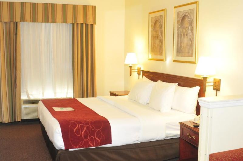 Comfort Suites Newark - Harrison Exterior foto